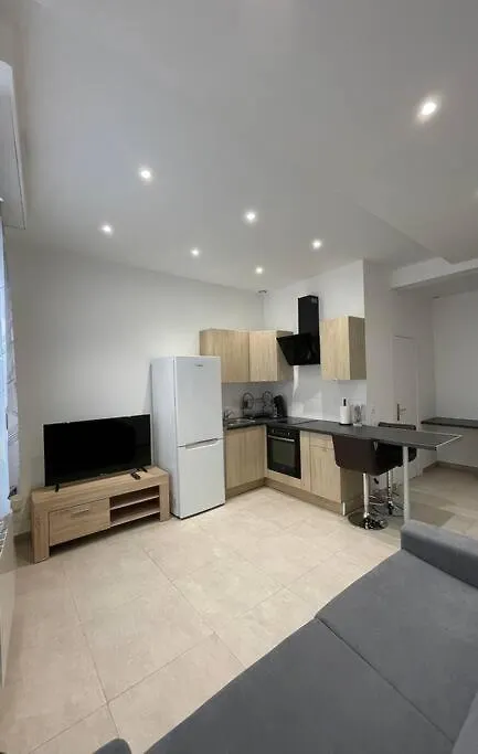 Magnifique 2 Pieces, Avec 4 Couchages Apartment Nice 0*,  France